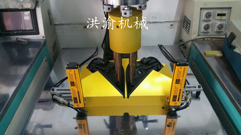 超聲波鉚焊機